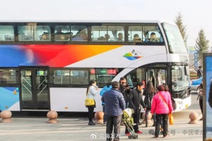 11月25日起，榮成開通“賞天鵝公交旅游專線”